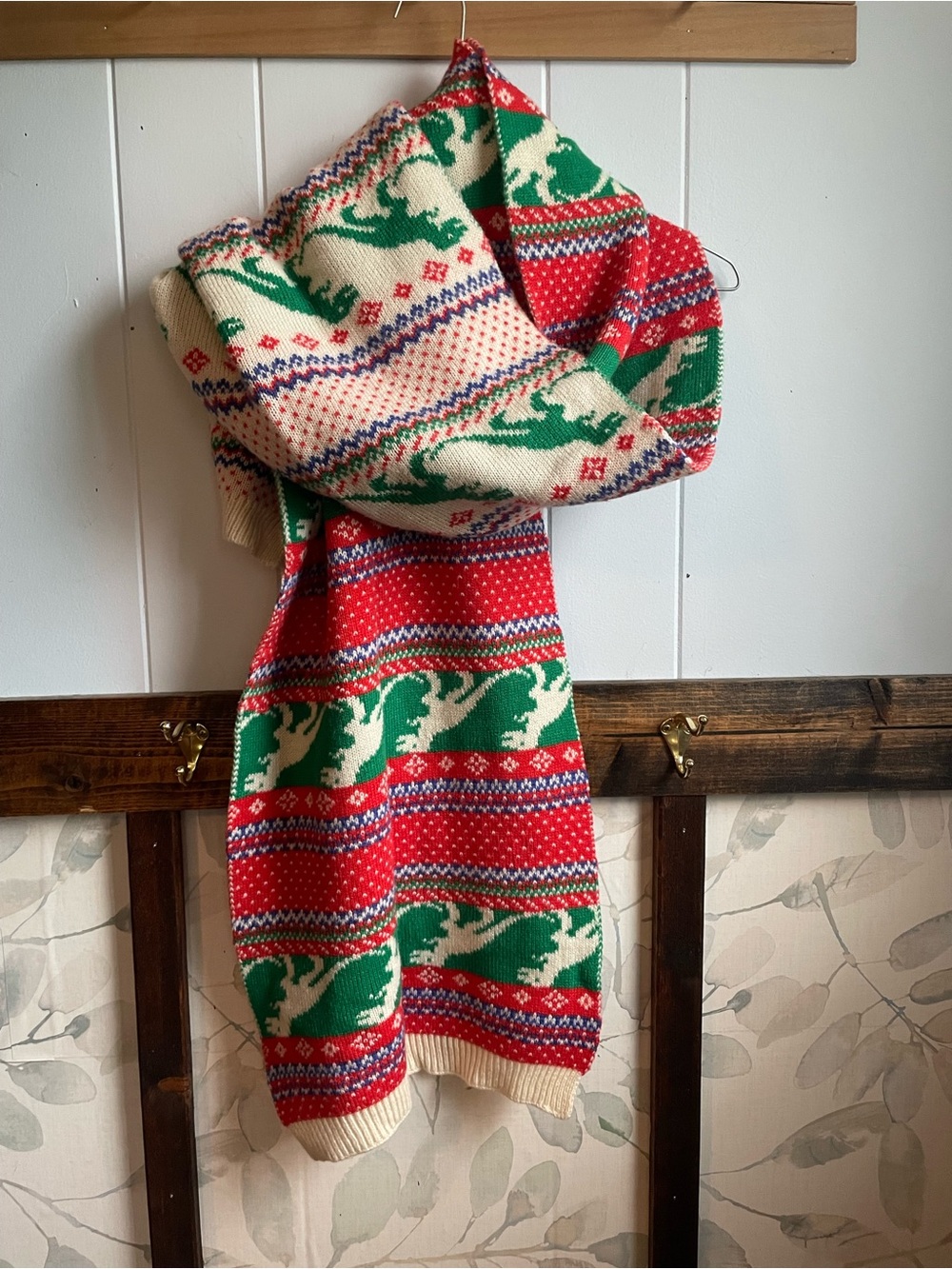 Modcloth Red Green Cream Holiday Dinosaur Knit Scarf